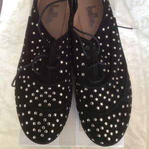 Sigerson Morrison Belle Black Suede w/Studs sz 8